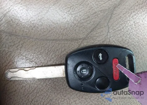 2004 Honda Accord 3.0 Ex from USA, damaged, VIN 1HGCM82654A009909